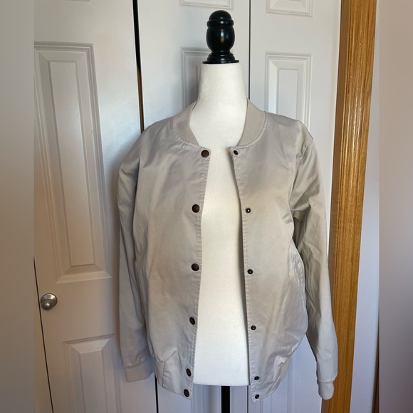 Brandy Melville Jackets & Coats Silver Brandy Melville Bomber